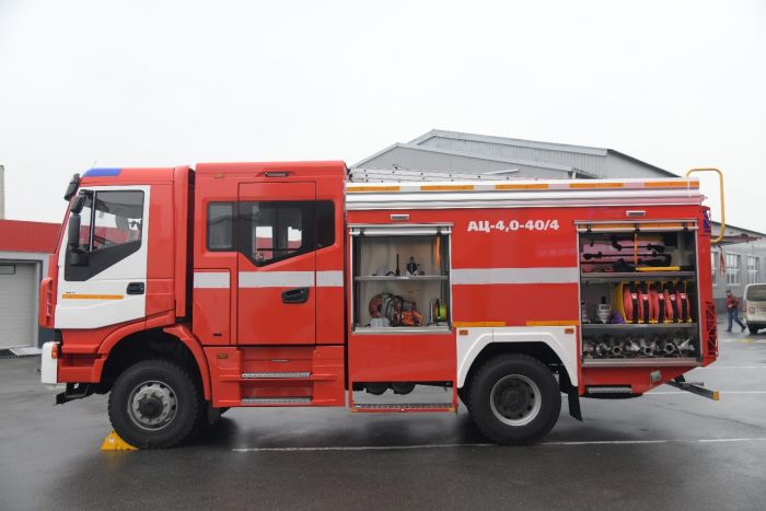 Современная пожарная автоцистерна для Кольской атомной электростанции
