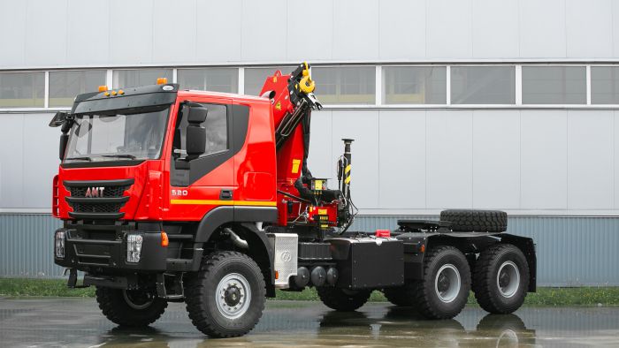 АМТ 632910 6×6 с КМУ — больше, чем седельный тягач